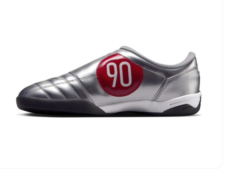 Nike Total 90 III Sneakers - Metallic Silver, Black & Red