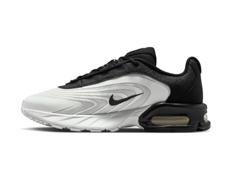 Nike Air Max Sneakers - White & Black