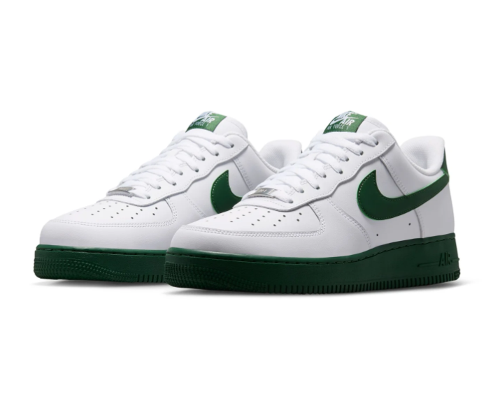 Nike Air Force 1 Low Sneakers - White & Forest Green