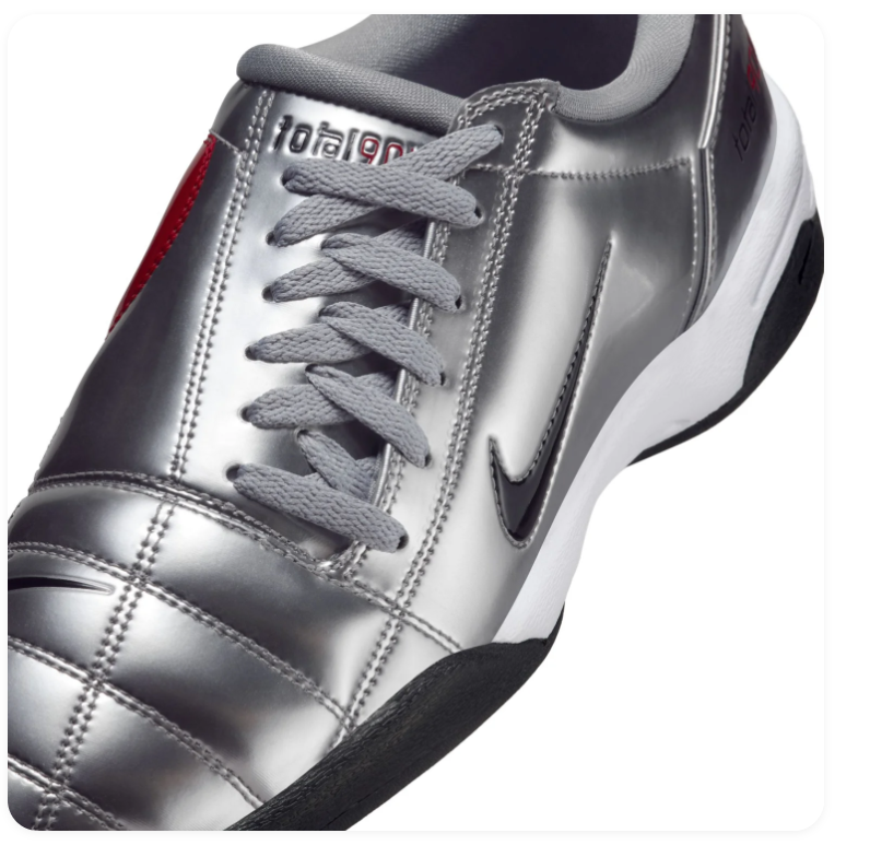 Nike Total 90 III Sneakers - Metallic Silver, Black & Red