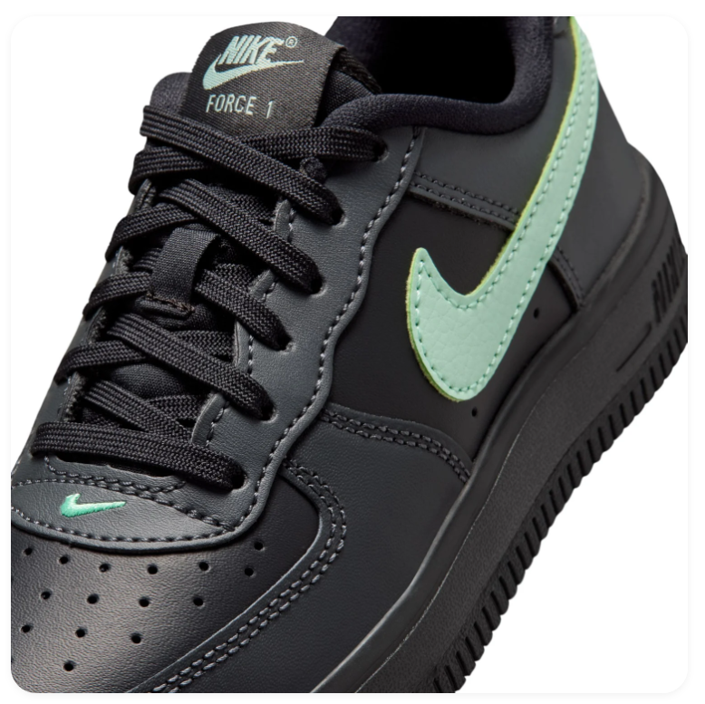 Nike Force 1 Low Sneakers - Black & Mint Green