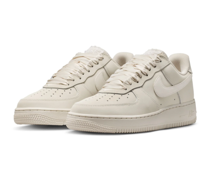 Nike Air Force 1 Low Sneakers - Cream with Ribbon Laces