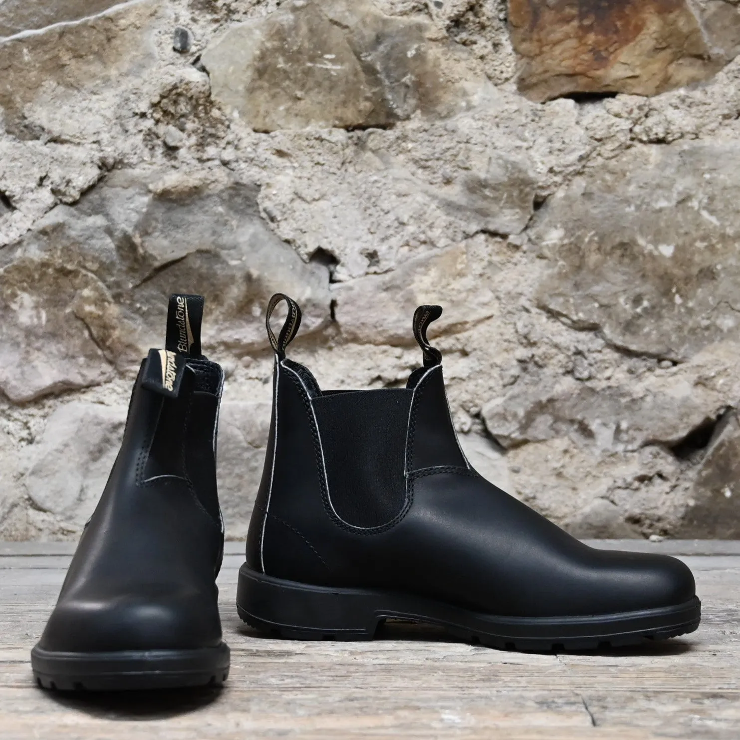 Blundstone Slip On In Premium Black Leather