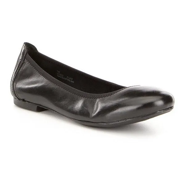 Born Women's Julianne Flats - Black