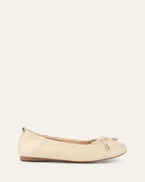 JOLIE CASUAL FLATS BUTTER LEATHER