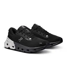 On Mens Cloudflyer 5 - Black/White (3ME30010299)